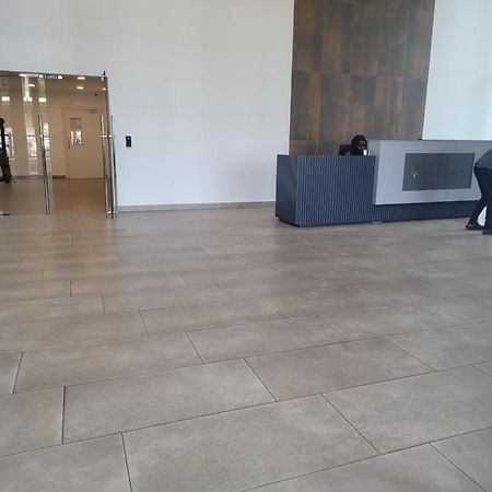 Rt Properties @ The Lennox Airport Residential アクラ エクステリア 写真