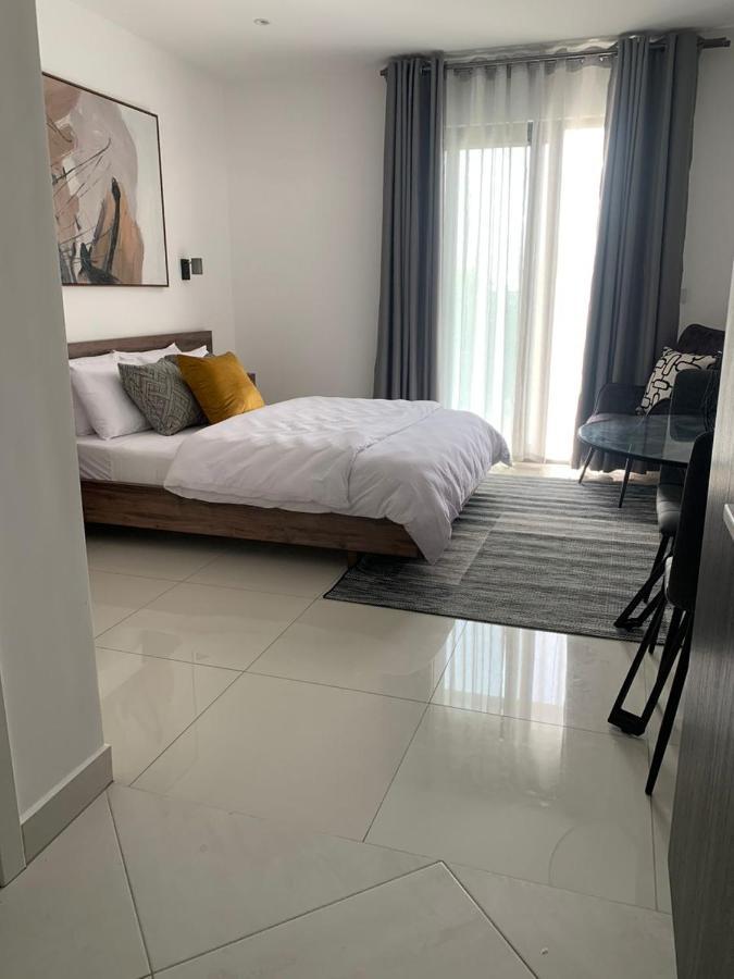 Rt Properties @ The Lennox Airport Residential アクラ エクステリア 写真