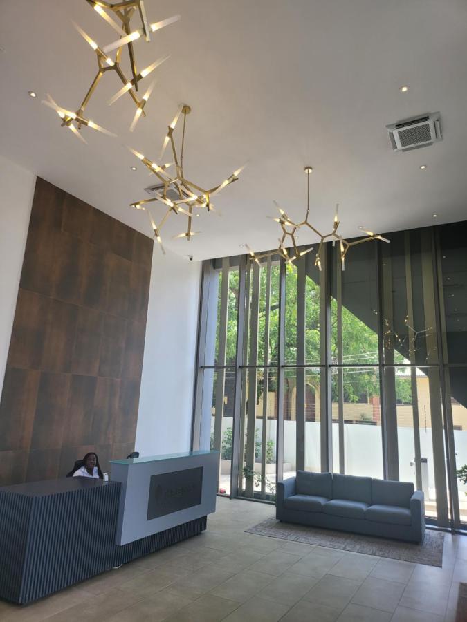 Rt Properties @ The Lennox Airport Residential アクラ エクステリア 写真
