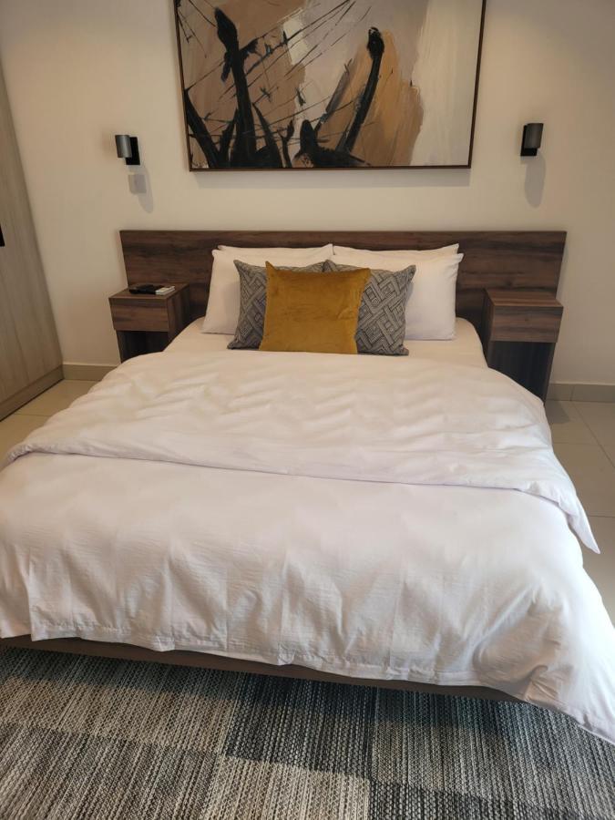 Rt Properties @ The Lennox Airport Residential アクラ エクステリア 写真