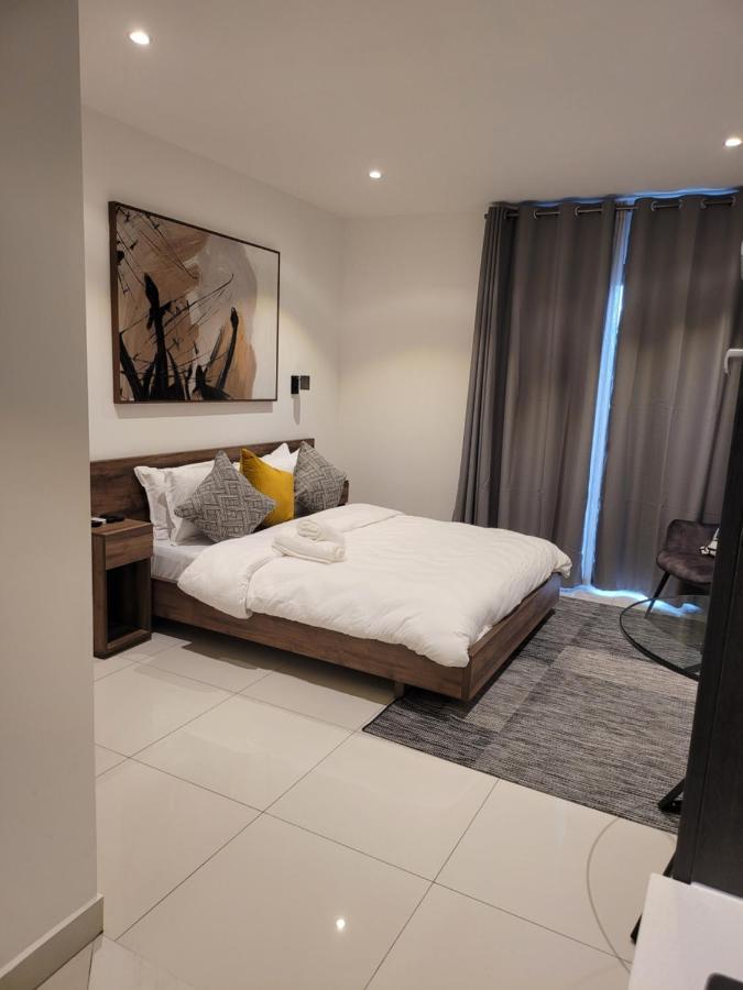 Rt Properties @ The Lennox Airport Residential アクラ エクステリア 写真