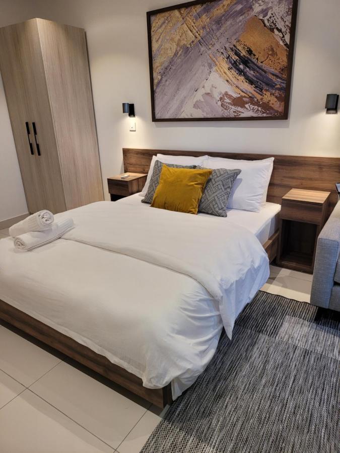 Rt Properties @ The Lennox Airport Residential アクラ エクステリア 写真
